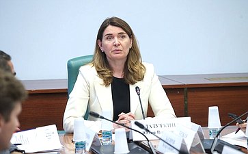 Юлия Лазуткина