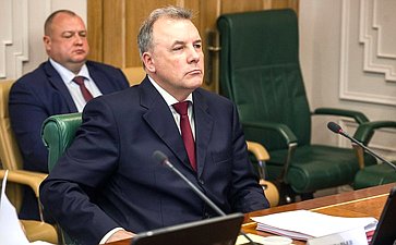 Артур Муравьев