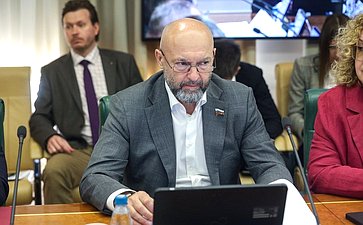 Сергей Аноприенко