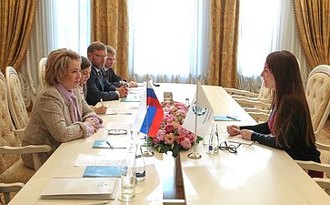 Валентина Матвиенко провела встречу с Председателем Межпарламентского союза Габриэлой Куэвас Баррон