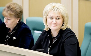 Л. Гумерова 371-е заседание Совета Федерации