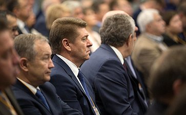 Пленарное заседание Четвертого форума регионов России и Беларуси