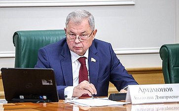 Анатолий Артамонов