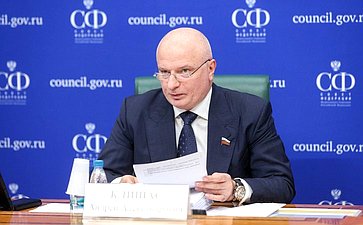 Андрей Клишас