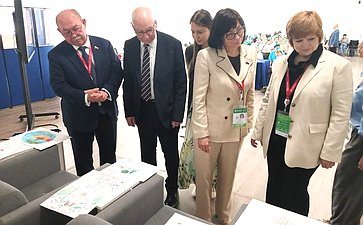 На XI Невском международном экологическом конгрессе впервые в рамках Всероссийского природоохранного социально-образовательного проекта «Эколята» состоялся Экологический турнир «Удивительное рядом»