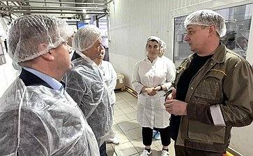 Анатолий Артамонов с рабочей поездкой посетил Кировский муниципальный округ Калужской области