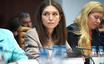 Совещание Комитета СФ по Регламенту и организации парламентской деятельности «Социализация солдат и офицеров Специальной военной операции в мирной жизни: ИТ-и технологические решения»