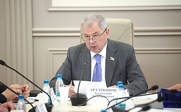 Анатолий Артамонов