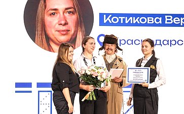 Стратегическая сессия «Российское село: настоящее и будущее». Второй Форум тружеников села