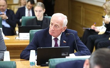 Виктор Кресс