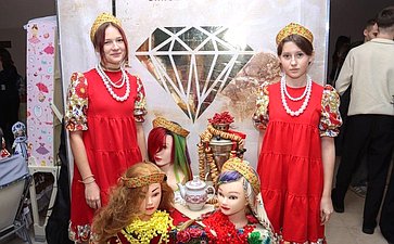 Ольга Бас приняла участие в мероприятии «Русский стиль» ЛНР