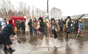 Татьяна Сахарова и Елена Дягилева в рамках региональной недели приняли участие в мероприятиях, приуроченных к 80-й годовщине Великой Победы