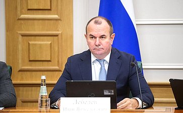 Совместное заседание Совета по развитию цифровой экономики при Совете Федерации и Совета по развитию финансового рынка при Совете Федерации на тему «Финтех на службе граждан»
