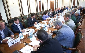 Совещание Комитета СФ по обороне и безопасности совместно с Комитетом СФ по Регламенту и организации парламентской деятельности