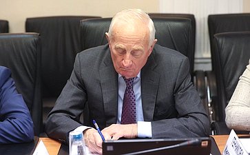 Виктор Кресс