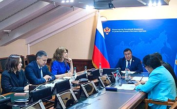 Александр Новьюхов провел заседание Общественного совета Арктической зоны России