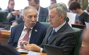 А. Даллакян и М. Ульбашев