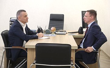 Виталий Назаренко встретился с министром ЖКХ, топлива и энергетики Северной Осетии — Алании