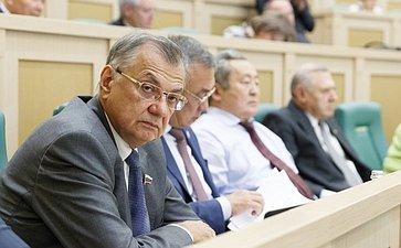 парламентские слушания, посвященные планированию бюджета на 2015 год и на период 2016–2017 годов -8 Жиряков