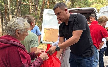 Айрат Гибатдинов посетил Курскую область, где встретился с общественностью и передал гуманитарную помощь от Ульяновской области