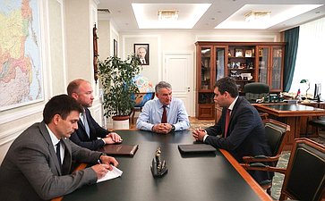 Встреча заместителя Председателя СФ Юрия Воробьева главой Федерального агентство лесного хозяйства России