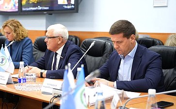 Сенаторы осмотрели цеха Иркутского авиационного завода – Филиала ПАО «Яковлев» и приняли участие в совещании «Перспективы развития гражданской авиации»