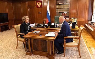 Валентина Матвиенко провела встречу с губернатором Липецкой области Игорем Артамоновым