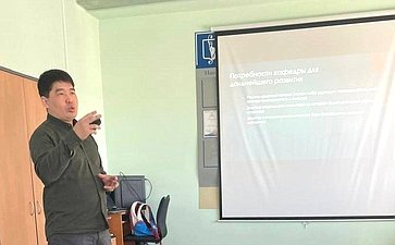 Баир Жамсуев осмотрел материальную базу кафедры стрельбы из лука в городе Чита