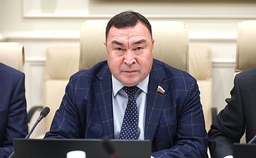 Александр Новьюхов
