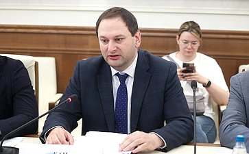 Совещание Комитета Совета Федерации по аграрно-продовольственной политике и природопользованию на тему «О ходе строительства судов рыбопромыслового флота в рамках первого и второго этапов предоставления инвестиционных квот добычи водных биоресурсов»
