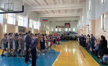 Сергей Михайлов принял участие в открытии традиционного 29-го краевого турнира по баскетболу среди мужских команд памяти Александра Замолоцкого