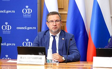 Николай Владимиров