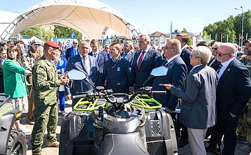 Командировка первого заместителя Председателя Совета Федерации Владимира Якушева в Ханты-Мансийский автономный округ – Югра