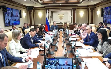 Круглый стол «Планирование развития социальной инфраструктуры на основе принципа нормативной обеспеченности социальной инфраструктурой в опорных населенных пунктах»