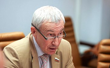 Андрей Климов