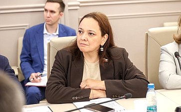Анна Отке