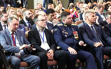 Пленарное заседание Х Парламентского форума «Историко-культурное наследие России»