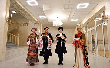 Сенаторы РФ посетили Центр культуры в Республике Адыгея