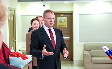 В Совете Федерации открылась выставка «Любовь к Родине дыша»