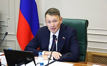 Александр Двойных