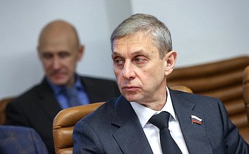 Андрей Серёжников