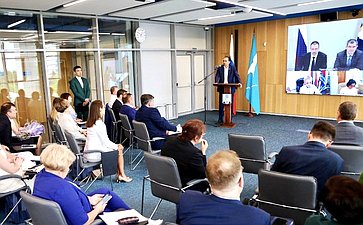 Андрей Хапочкин предложил спортивным федерациям обсудить возможность взять шефство над участниками специальной военной операции