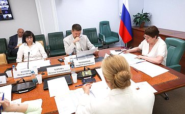 Совещание Комитета СФ по социальной политике «Строительство объектов здравоохранения, находящихся на контроле в Совете Федерации»