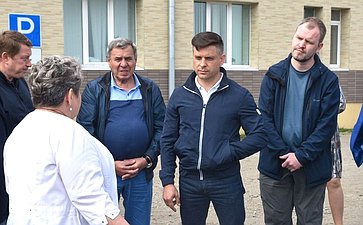 Юрий Архаров посетил объекты здравоохранения на острове Кунашир Сахалинской области