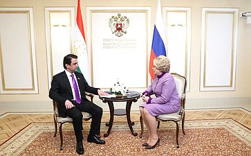 Валентина Матвиенко обсудила с Председателем Маджлиси милли Маджлиси Оли Республики Таджикистан Рустами Эмомали