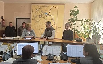 Ольга Бас в ходе поездки в регион посетила государственное унитарное предприятие «Лугансквода»