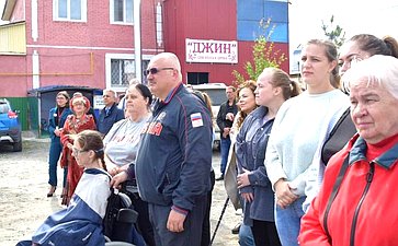 Эдуард Исаков встретился в Ханты-Мансийске с общественниками из Ярославля