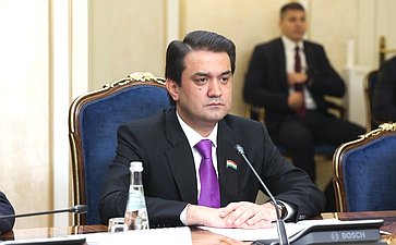 Валентина Матвиенко обсудила с Председателем Маджлиси милли Маджлиси Оли Республики Таджикистан Рустами Эмомали