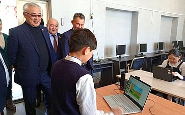 Баир Жамсуев в ходе рабочей поездки в регион посетил Дульдургинский район