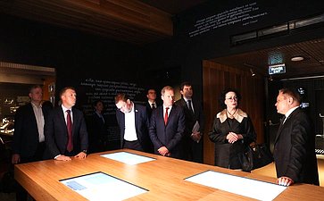 Экскурсия по экспозиции павильона «Атом»